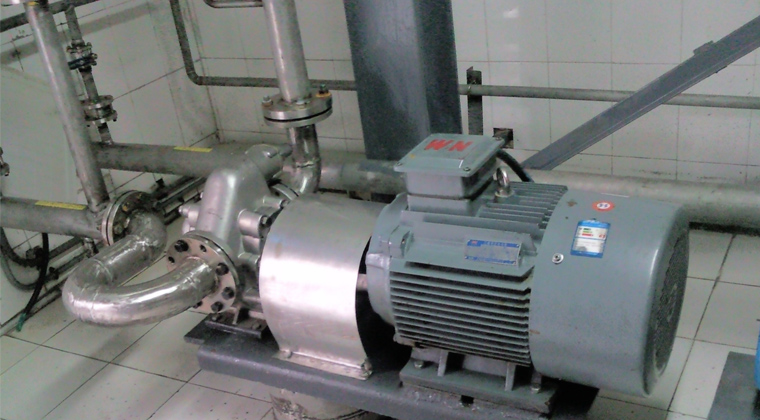 KCB不銹鋼齒輪泵用戶現(xiàn)場展示 KCB不銹鋼齒輪泵用戶現(xiàn)場展示