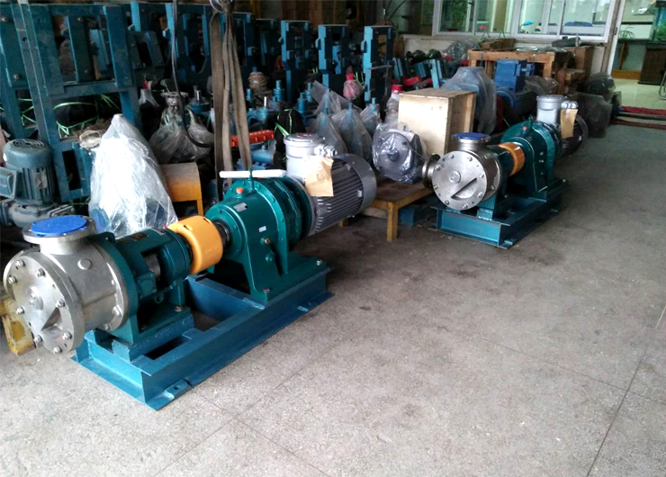 遠(yuǎn)東頭條華峰合成樹脂聚氨酯樹脂泵選用遠(yuǎn)東NYP320不銹鋼高粘度泵