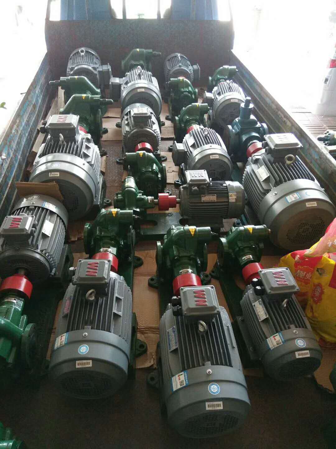 20臺船用電動(dòng)齒輪油泵KCB-200船用整機(jī)CCS證書齊全現(xiàn)貨送貨