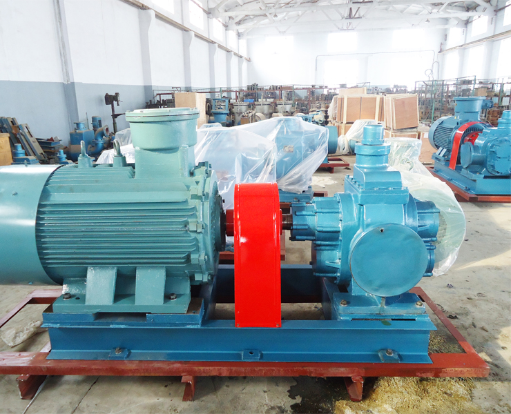 大流量齒輪油泵KCB-2500/KCB-1600生產(chǎn)完畢交貨給用戶