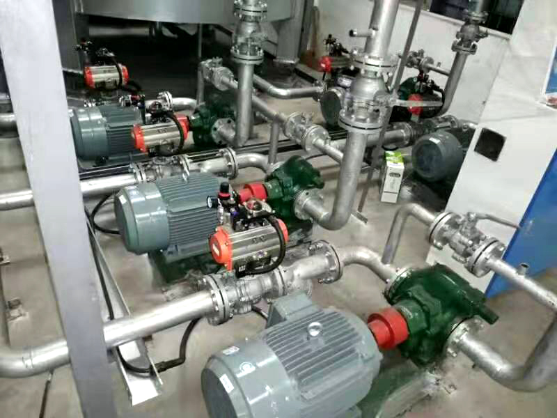 潤滑油調(diào)和釜循環(huán)泵及潤滑油成品泵選擇哪種齒輪泵好 潤滑油調(diào)和釜循環(huán)泵及潤滑油成品泵選擇哪種齒輪泵好