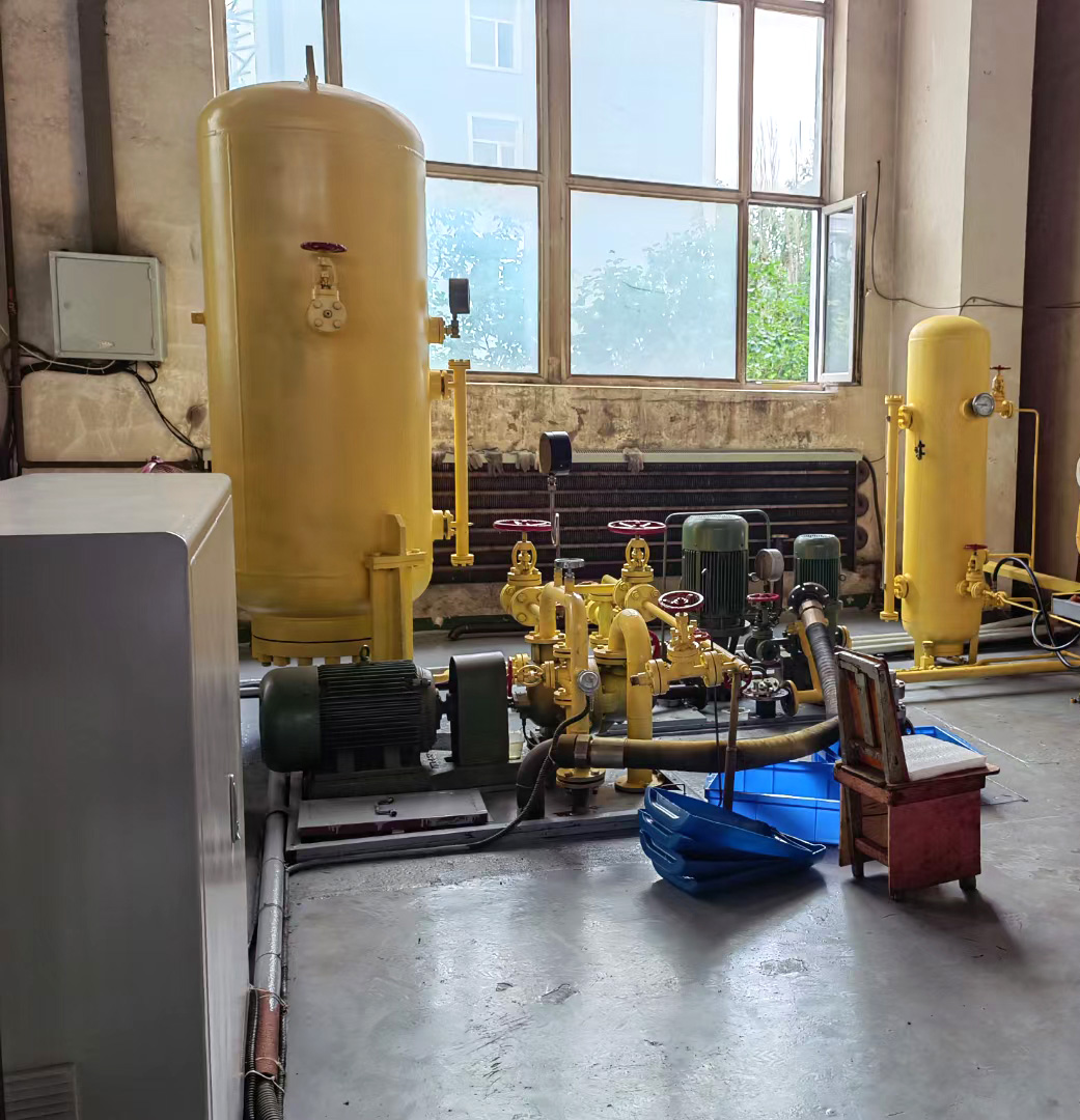 汽輪機(jī)氫側(cè)密封油泵3GR70X3W21 螺桿泵 汽輪機(jī)氫側(cè)密封油泵3GR70X3W21 螺桿泵