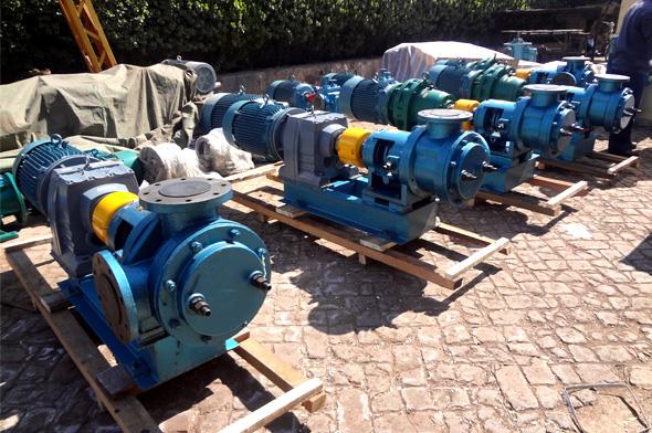 LCB-50A/LCB-25AL保溫齒輪泵 LCB-50A/LCB-25AL保溫齒輪泵